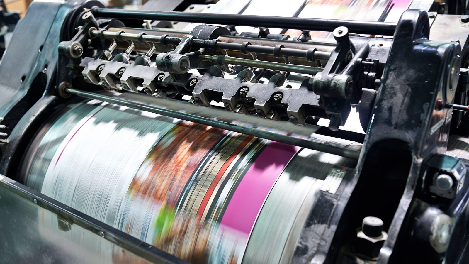 Illustration of a running offset printing machines